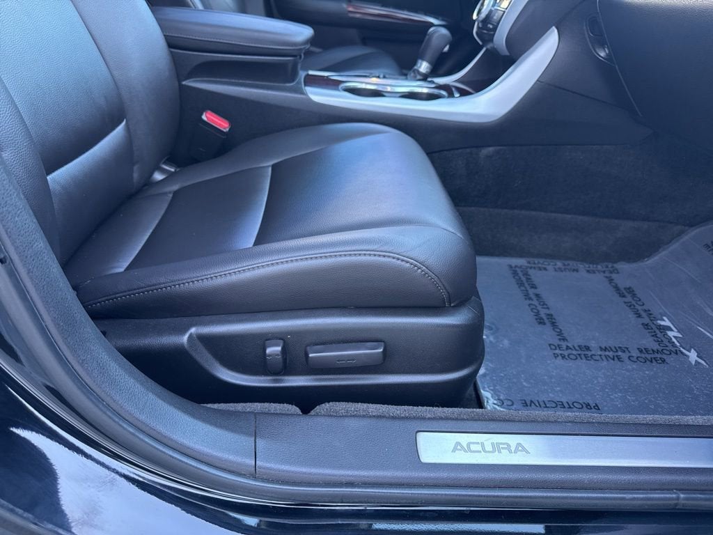 2017 Acura TLX BASE