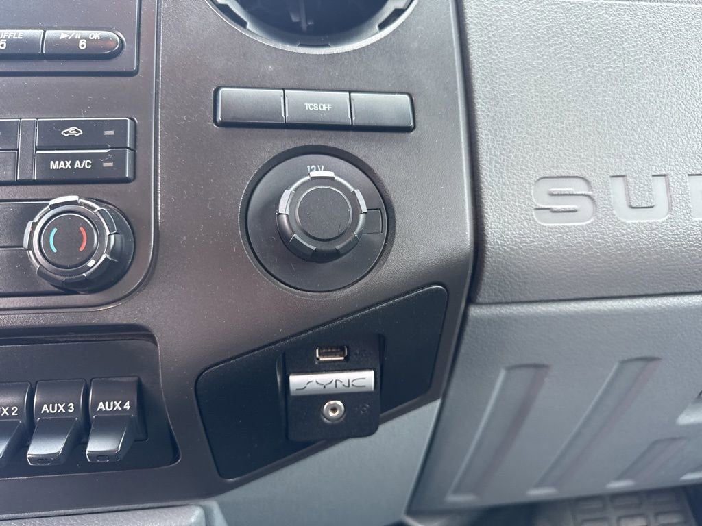 2016 Ford Super Duty F-350 DRW XLT