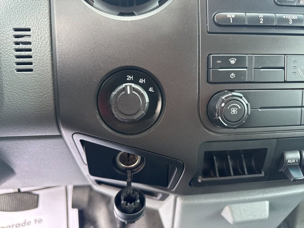 2016 Ford Super Duty F-350 DRW XLT