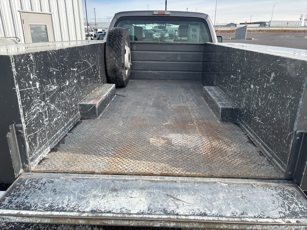 2013 Ford Super Duty F-350 DRW XL