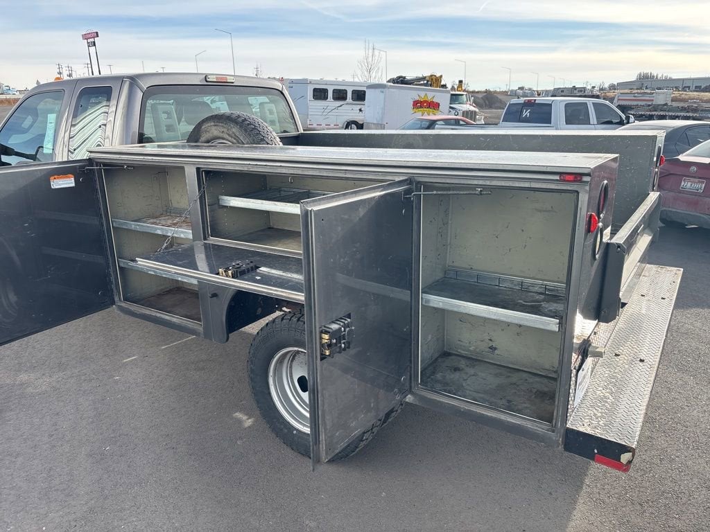 2013 Ford Super Duty F-350 DRW XL