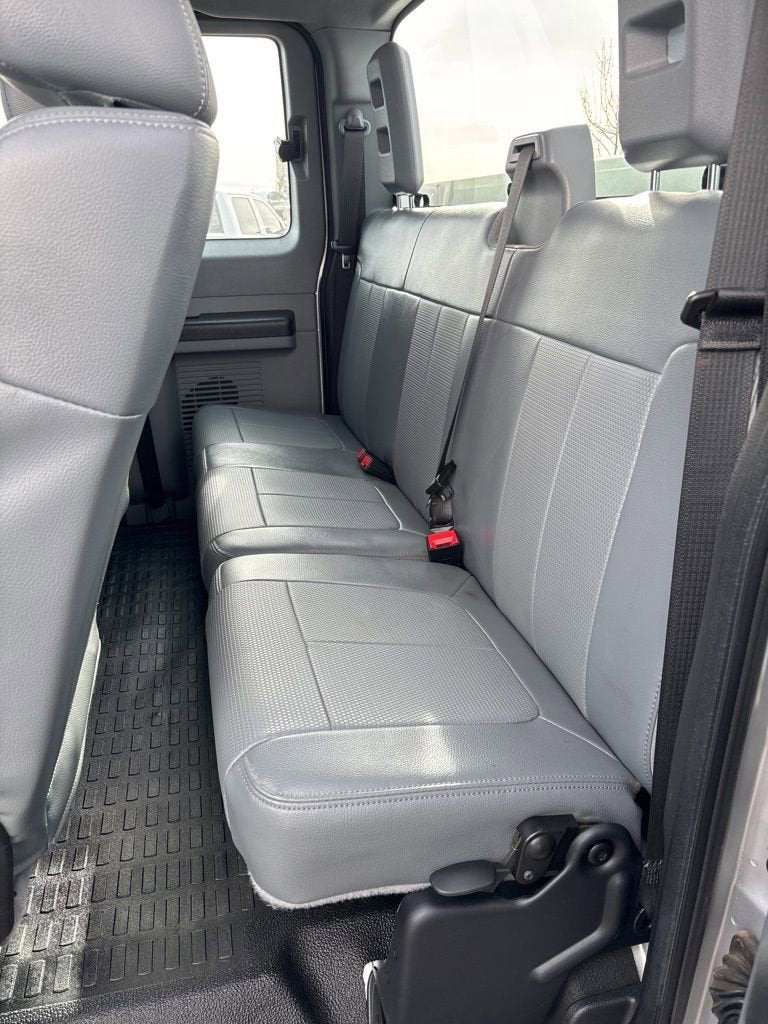 2015 Ford Super Duty F-350 DRW XLT