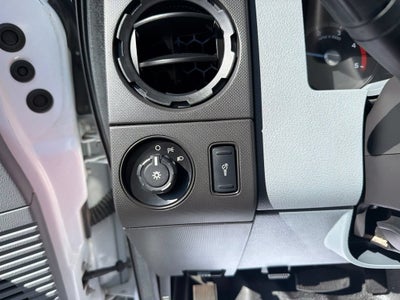 2014 Ford Super Duty F-450 DRW XL