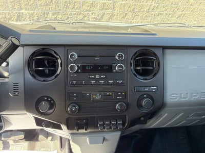 2014 Ford Super Duty F-450 DRW XL