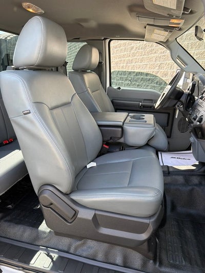 2014 Ford Super Duty F-450 DRW XL
