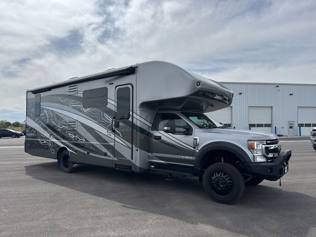 2022 Ford F-550 XL 4x4 Regular Cab 169-In DRW's photo