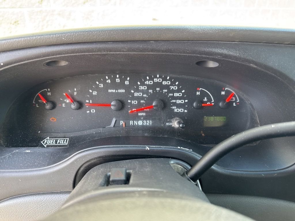 2006 Ford Econoline Commercial Cuta BASE