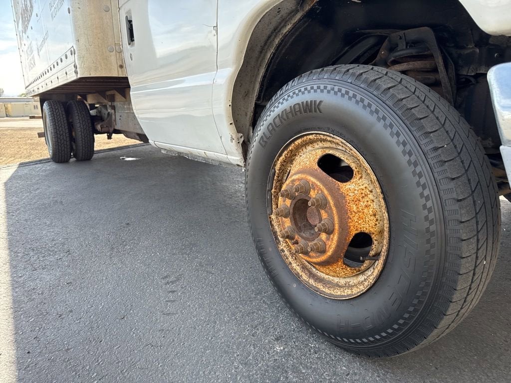 2006 Ford Econoline Commercial Cuta BASE