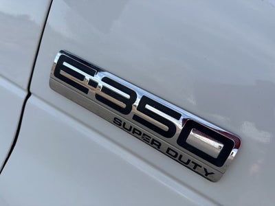 2006 Ford Econoline Commercial Cuta BASE