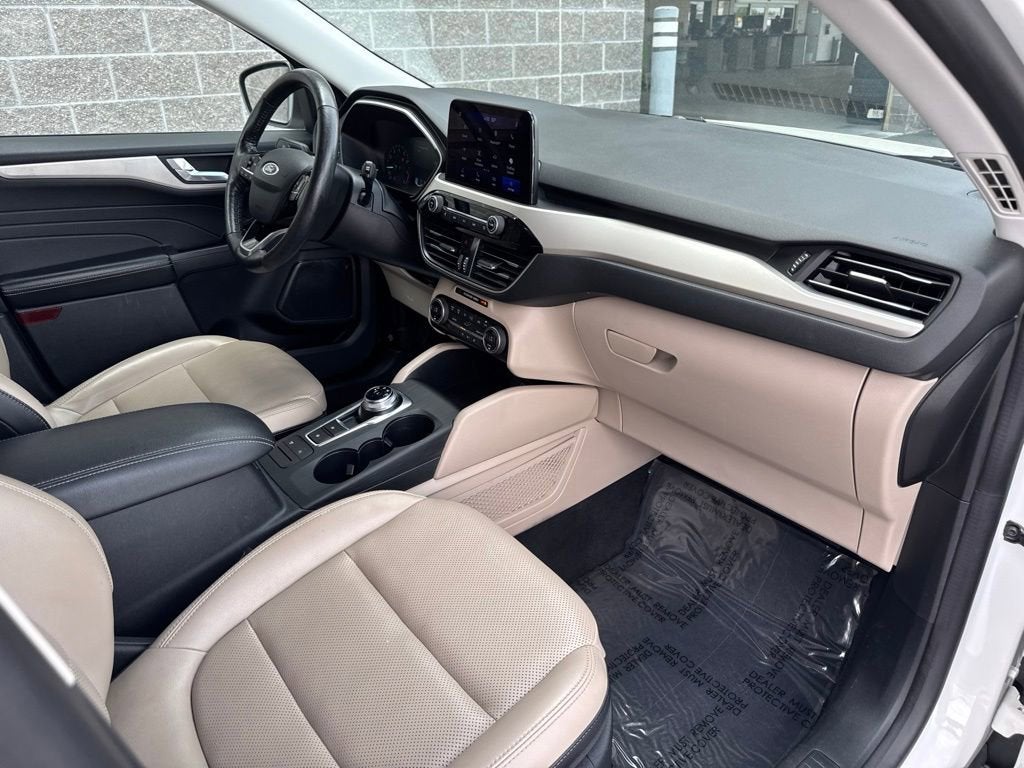 2021 Ford Escape SEL