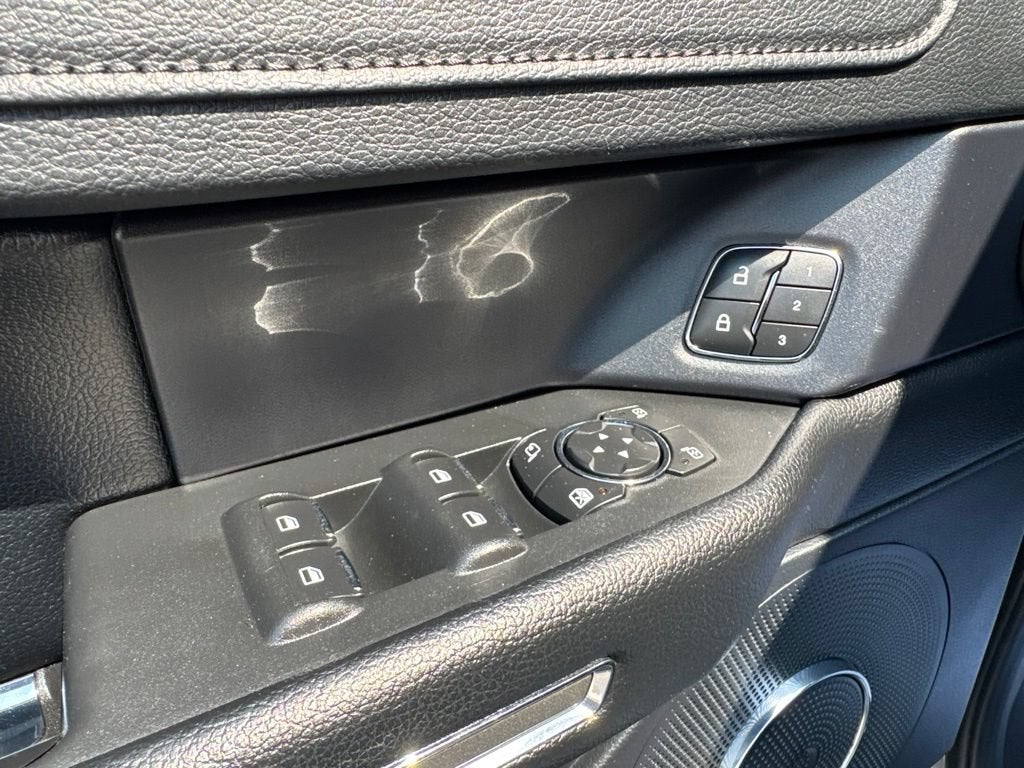 2020 Ford Expedition Max XLT