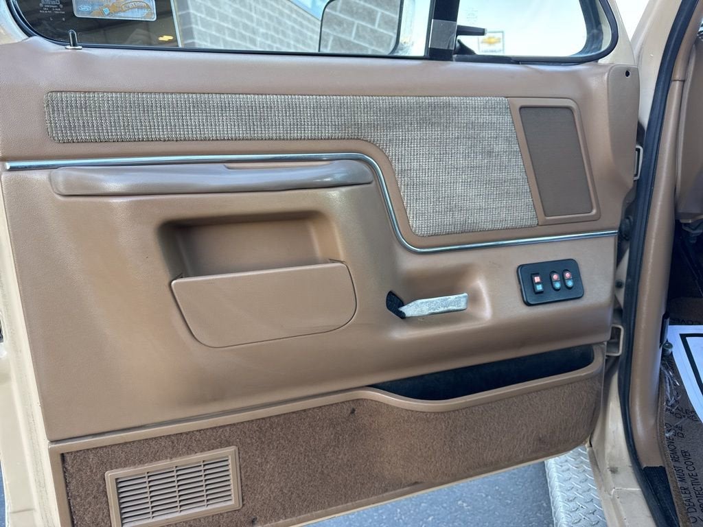 1990 Ford F-250 BASE