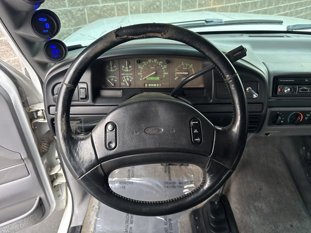 1997 Ford F-250 HD BASE