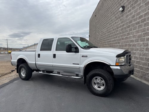 2002 Ford Super Duty F-350 SRW Lariat