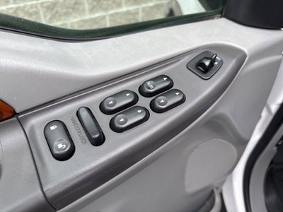 2002 Ford Super Duty F-350 SRW Lariat