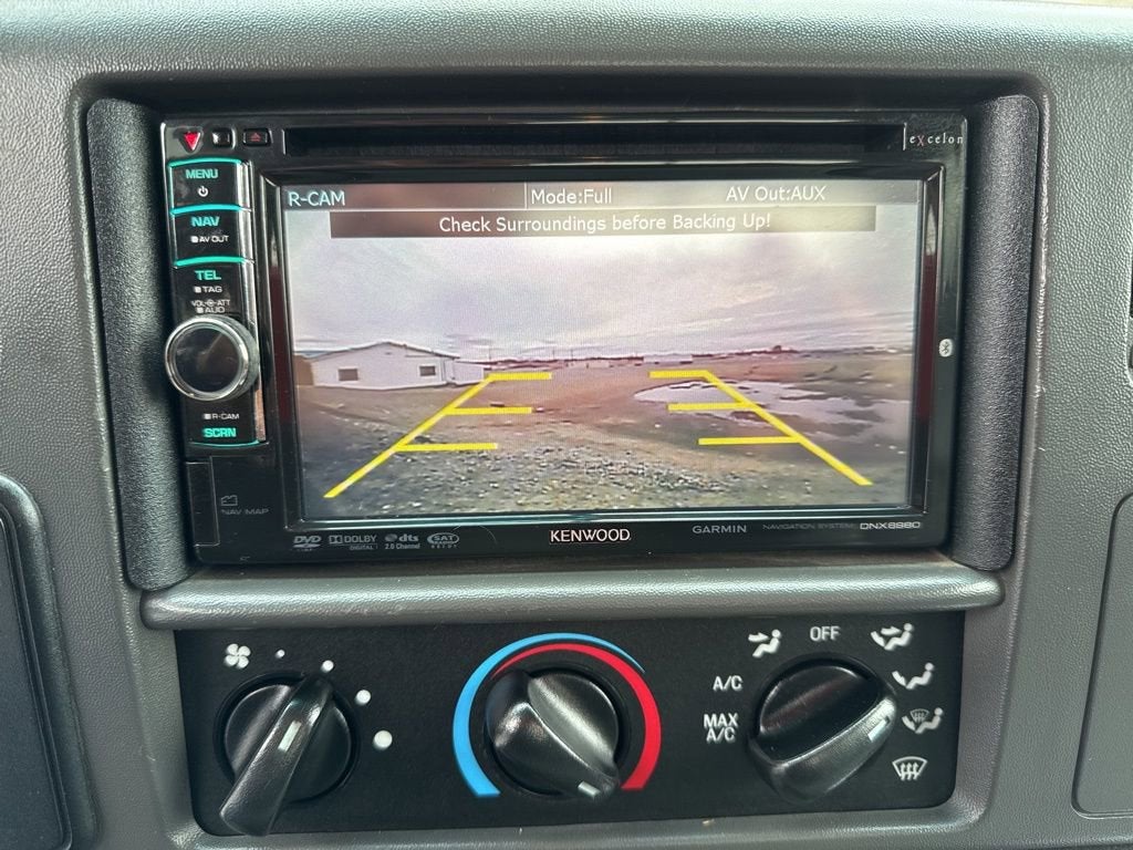 2002 Ford Super Duty F-350 SRW Lariat