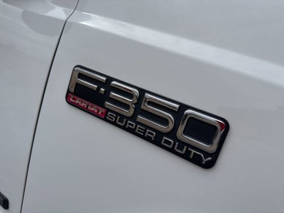 2002 Ford Super Duty F-350 SRW Lariat