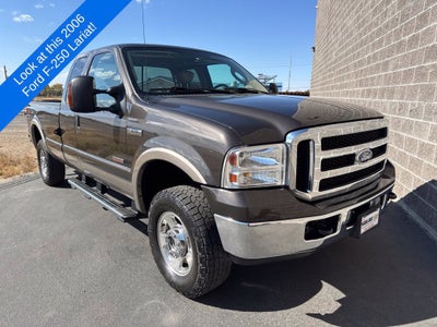 2006 Ford Super Duty F-250 Lariat