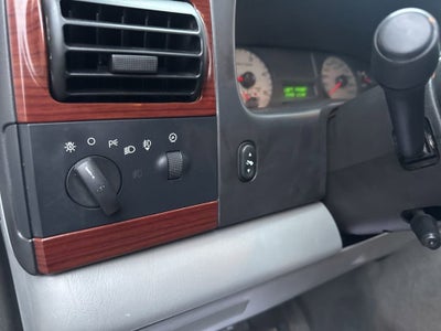 2006 Ford Super Duty F-350 DRW XL