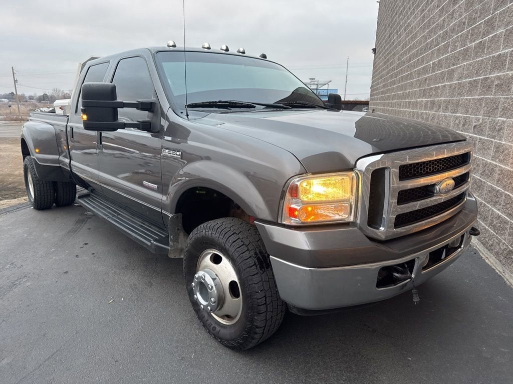 2006 Ford Super Duty F-350 DRW XL