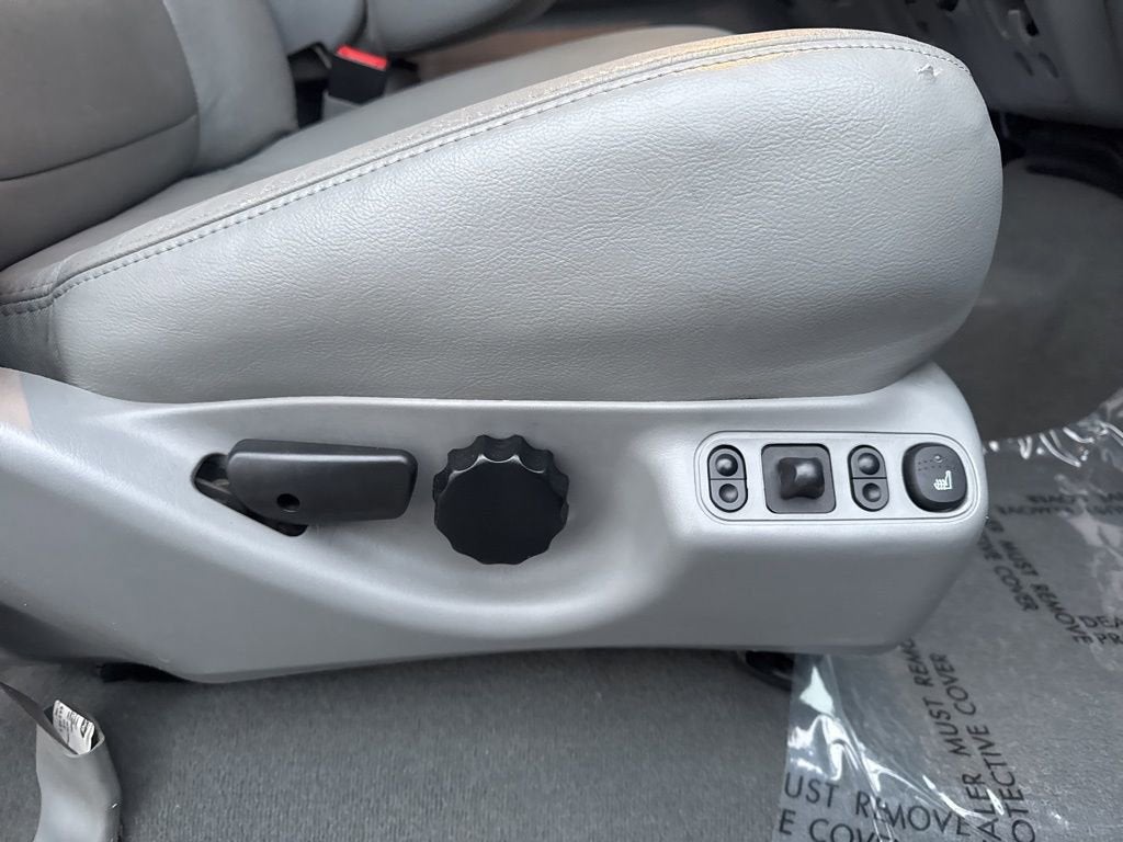 2006 Ford Super Duty F-350 DRW XL