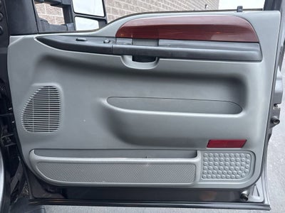 2006 Ford Super Duty F-350 DRW XL