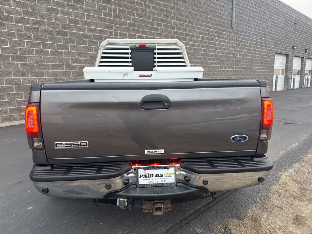 2006 Ford Super Duty F-350 DRW XL