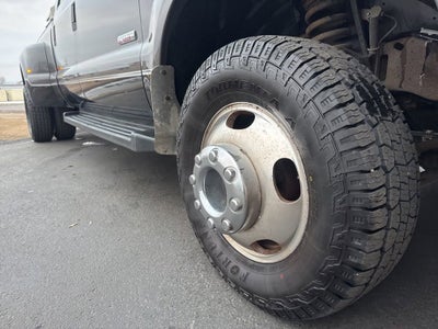 2006 Ford Super Duty F-350 DRW XL