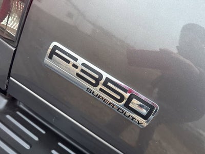 2006 Ford Super Duty F-350 DRW XL