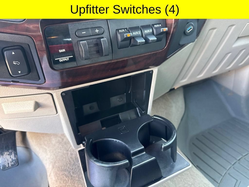 2008 Ford Super Duty F-350 DRW Lariat