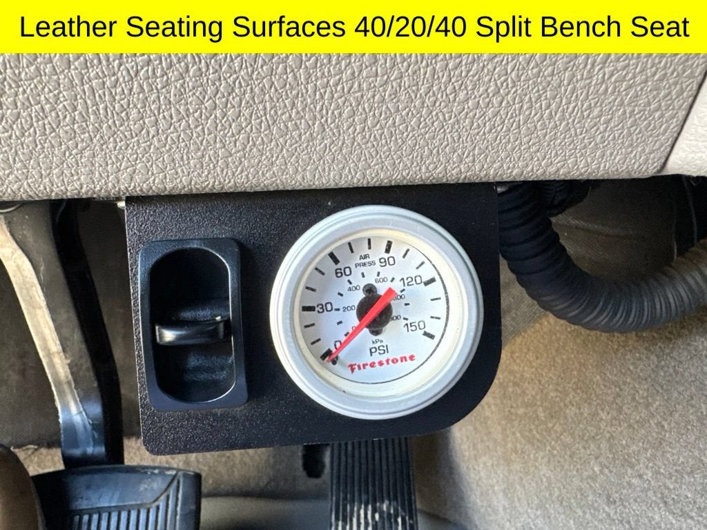 2008 Ford Super Duty F-350 DRW Lariat