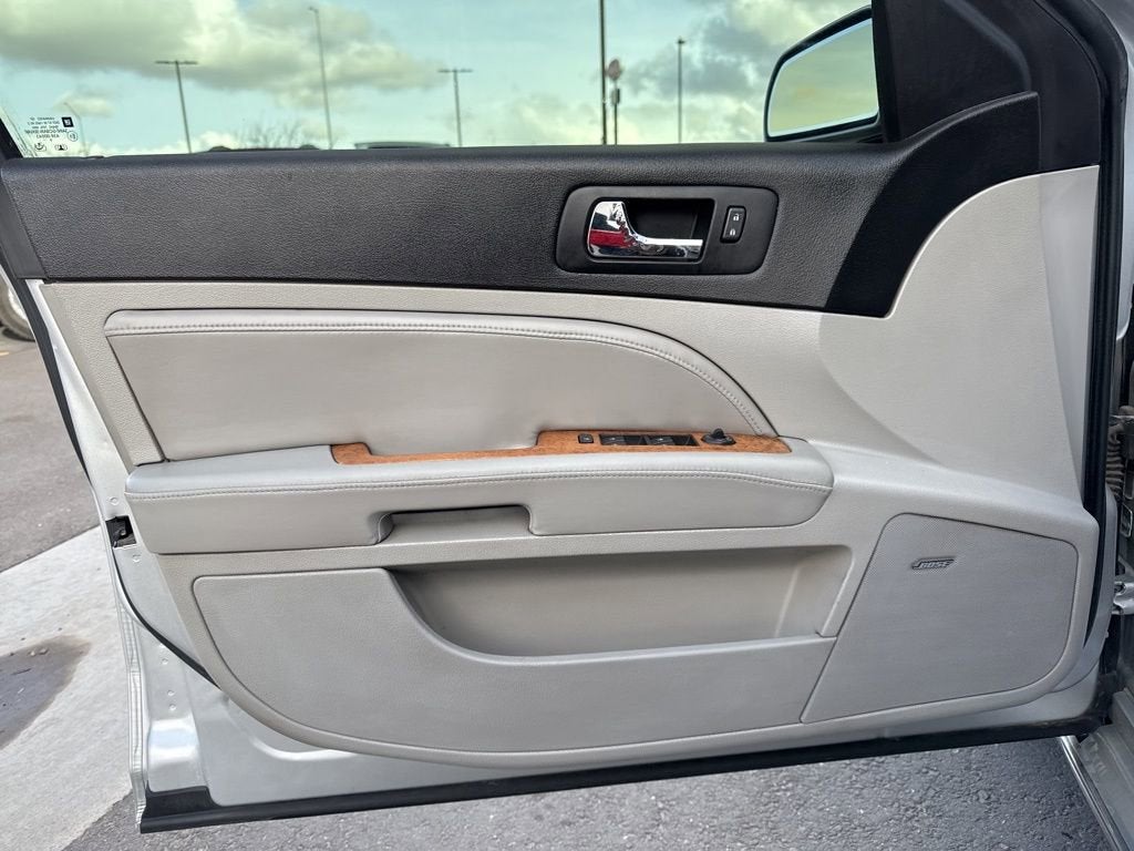 2010 Cadillac STS RWD w/1SB