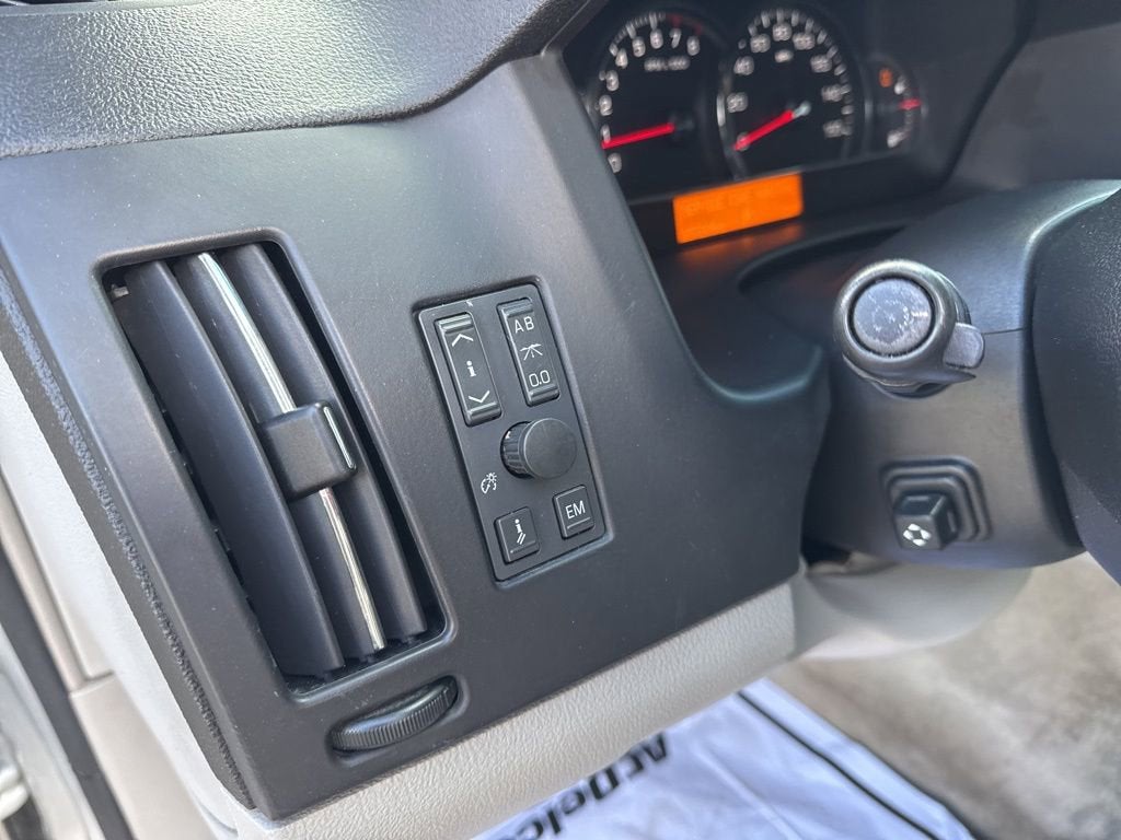 2010 Cadillac STS RWD w/1SB