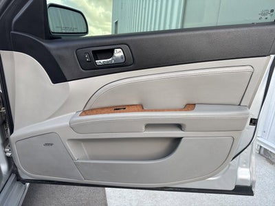 2010 Cadillac STS RWD w/1SB