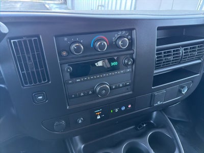 2023 Chevrolet Express Passenger 3500 1LS