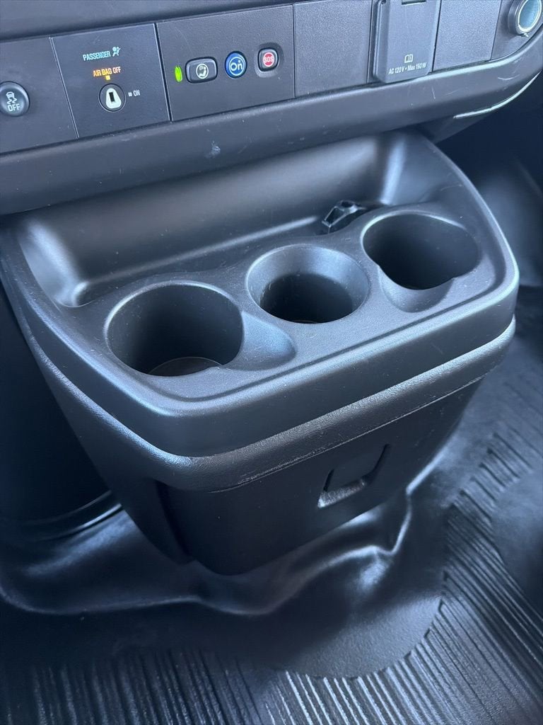 2023 Chevrolet Express Passenger 3500 1LS