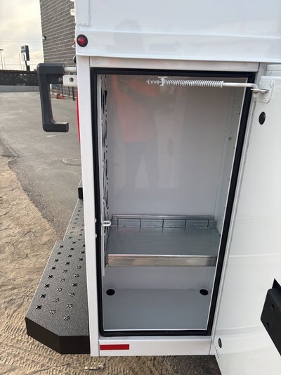 2025 Chevrolet Express Cutaway 3500 1WT