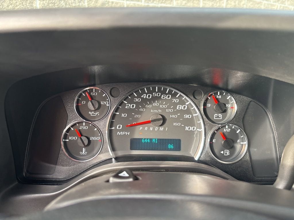 2025 Chevrolet Express Cutaway 3500 1WT