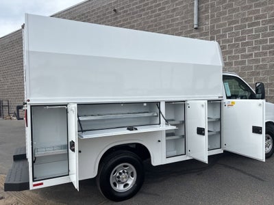 2025 Chevrolet Express Cutaway 3500 1WT