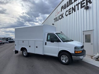 2025 Chevrolet Express Cutaway 3500 1WT