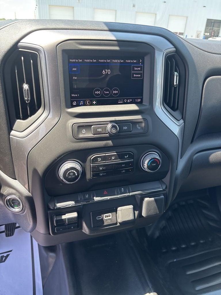 2025 Chevrolet Silverado 3500 HD Chassis Cab Work Truck