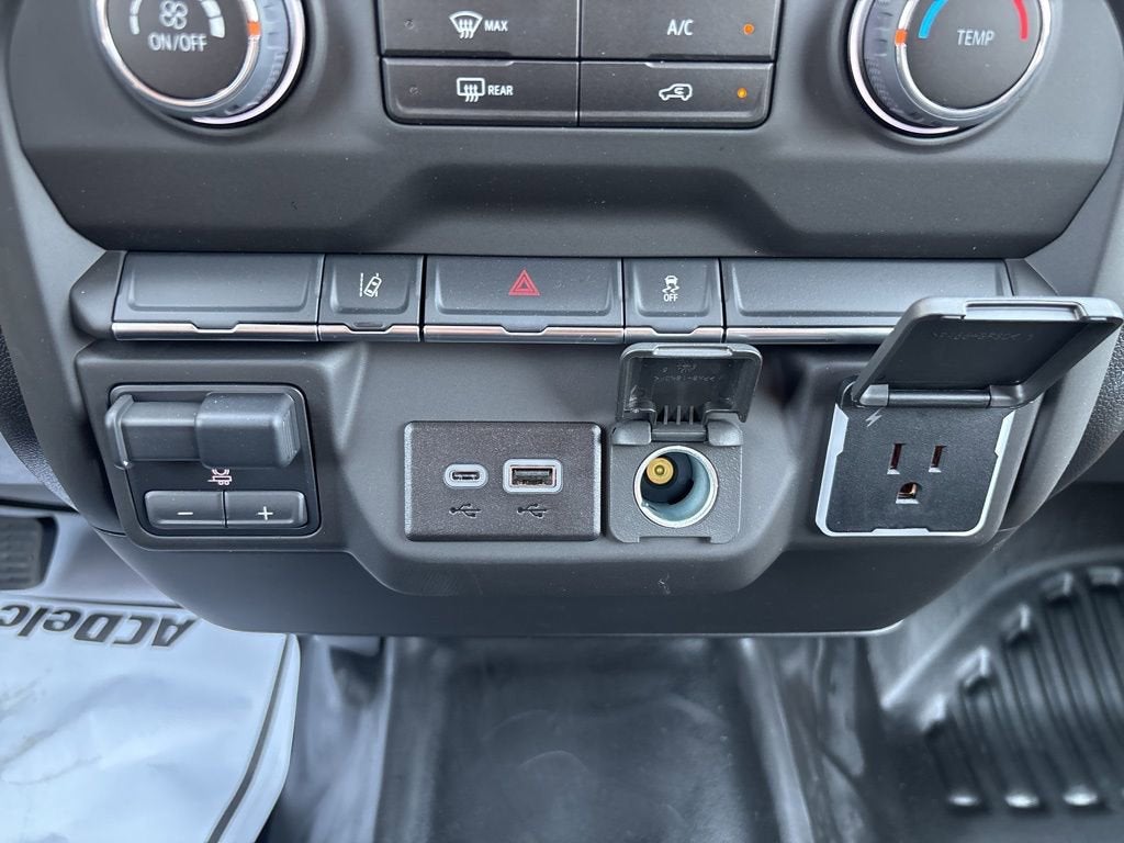 2025 Chevrolet Silverado 3500 HD Chassis Cab Work Truck