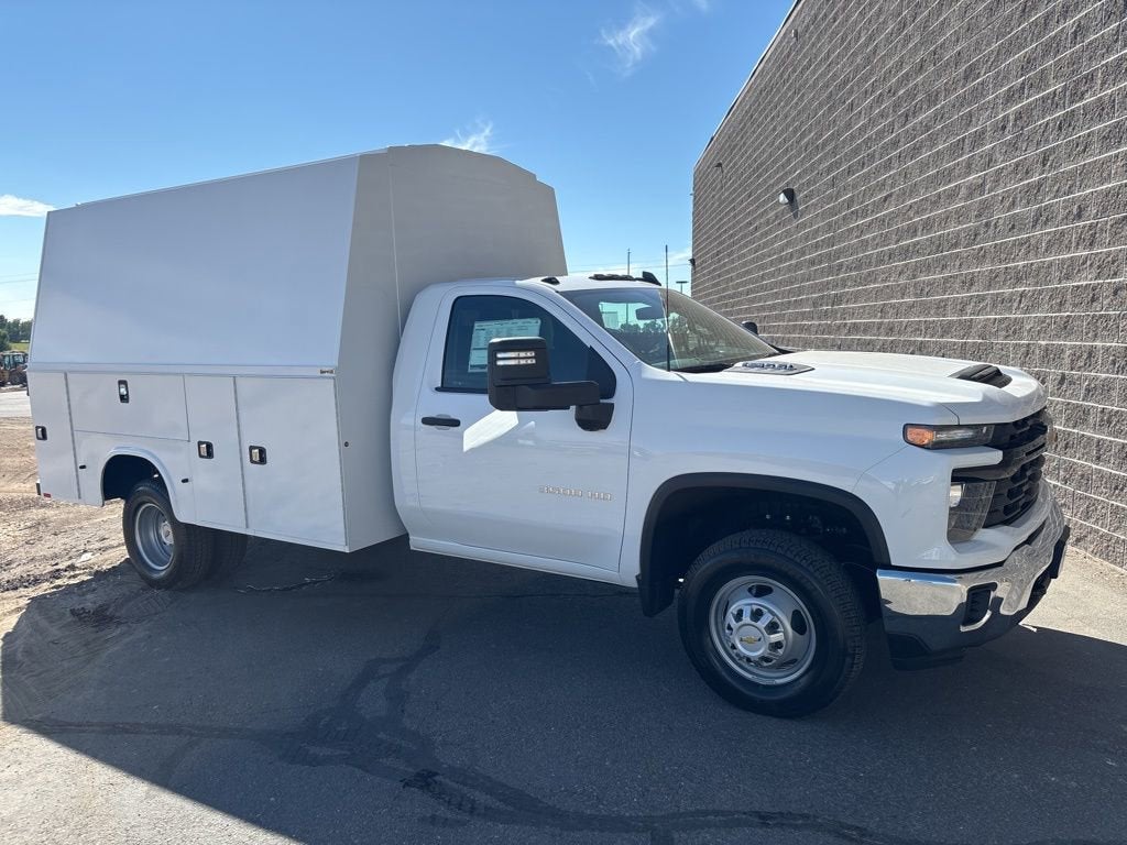 2025 Chevrolet Silverado 3500 HD Chassis Cab Work Truck