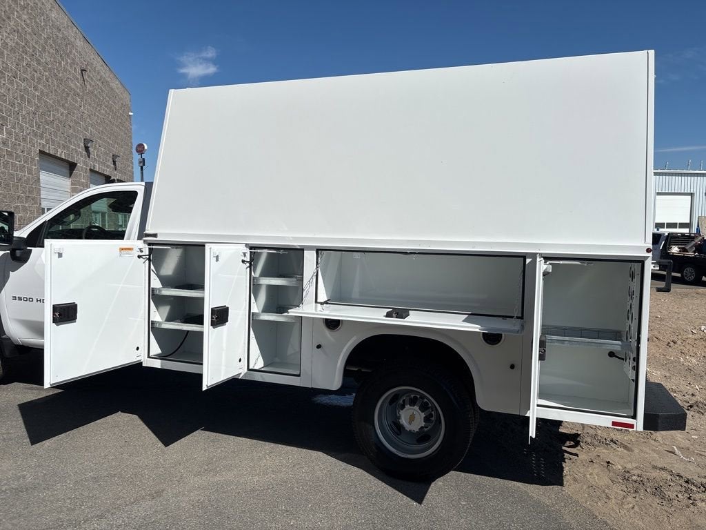 2025 Chevrolet Silverado 3500 HD Chassis Cab Work Truck