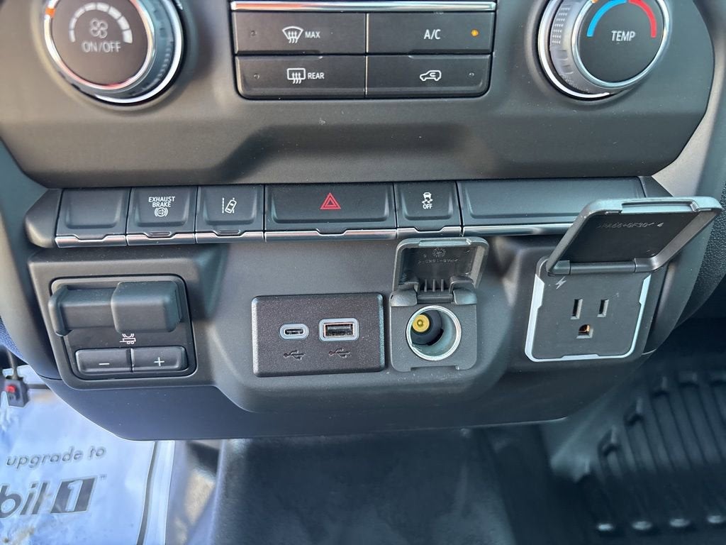 2025 Chevrolet Silverado 3500 HD Chassis Cab Work Truck