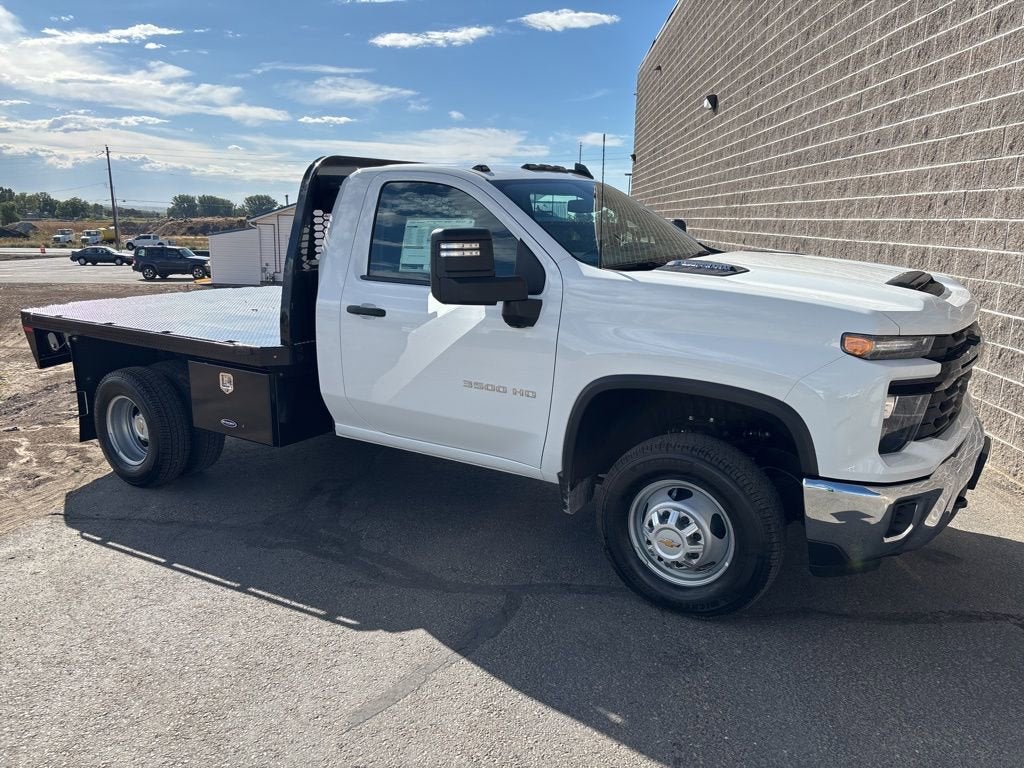 2025 Chevrolet Silverado 3500 HD Chassis Cab Work Truck