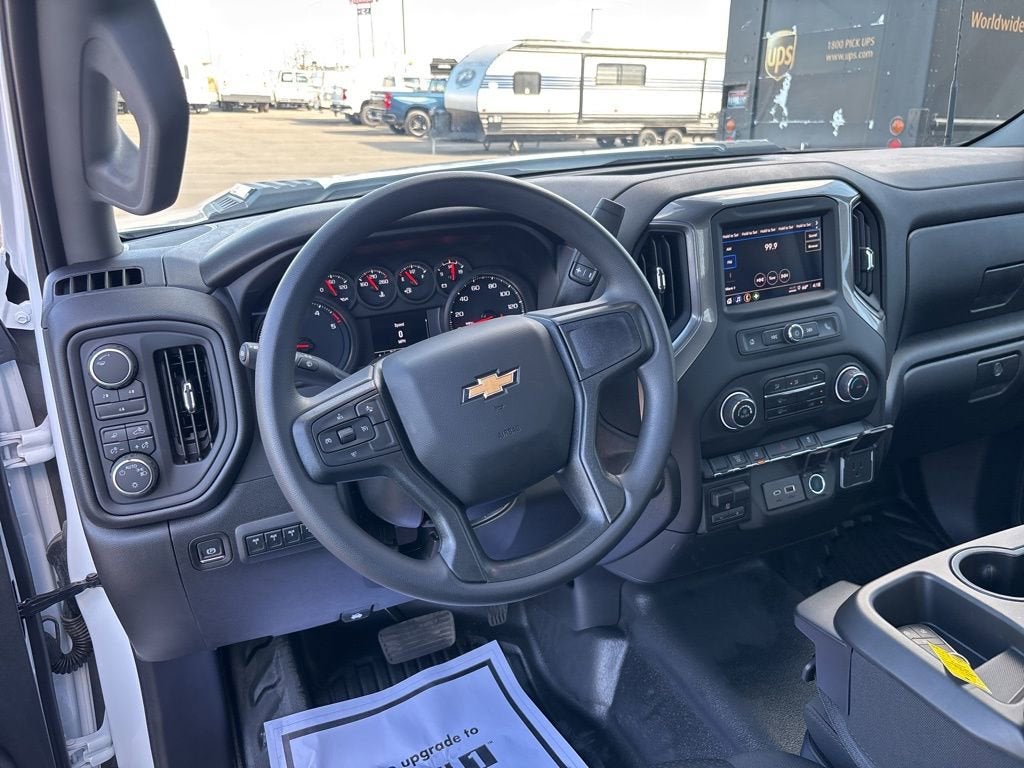 2025 Chevrolet Silverado 3500 HD Chassis Cab Work Truck