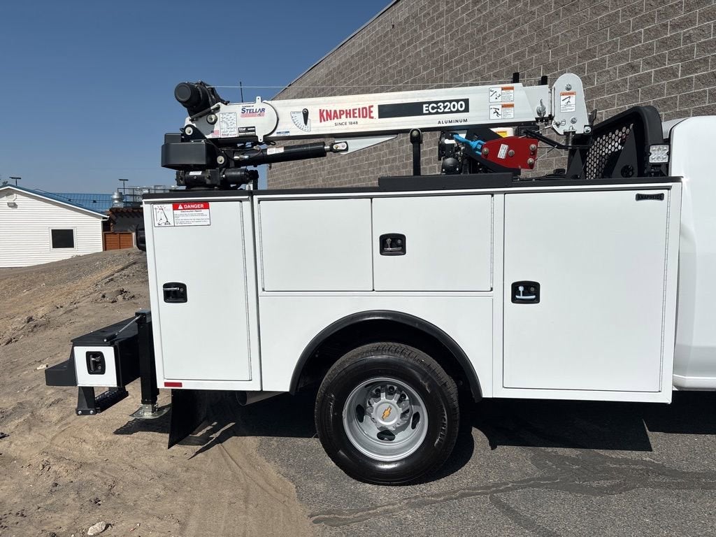 2025 Chevrolet Silverado 3500 HD Chassis Cab Work Truck