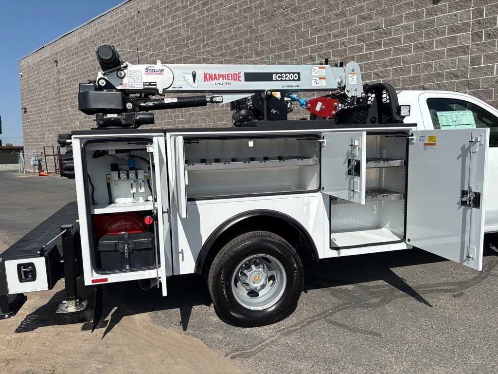 2025 Chevrolet Silverado 3500 HD Chassis Cab Work Truck