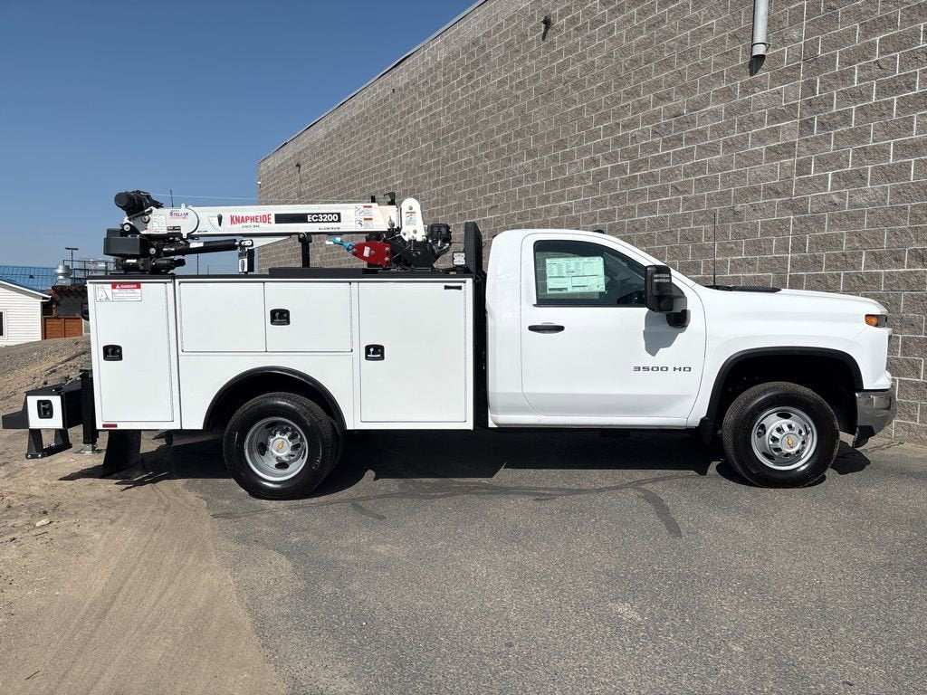 2025 Chevrolet Silverado 3500 HD Chassis Cab Work Truck